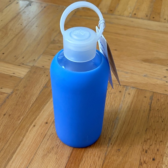 Blue Silicone bkr Water Bottle 16oz - Picture 1 of 4